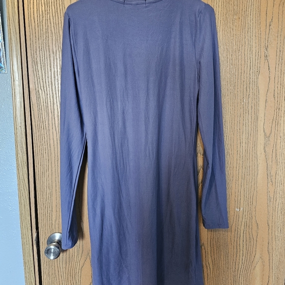 Derek heart long sleeve cutout dress - Picture 2 of 4